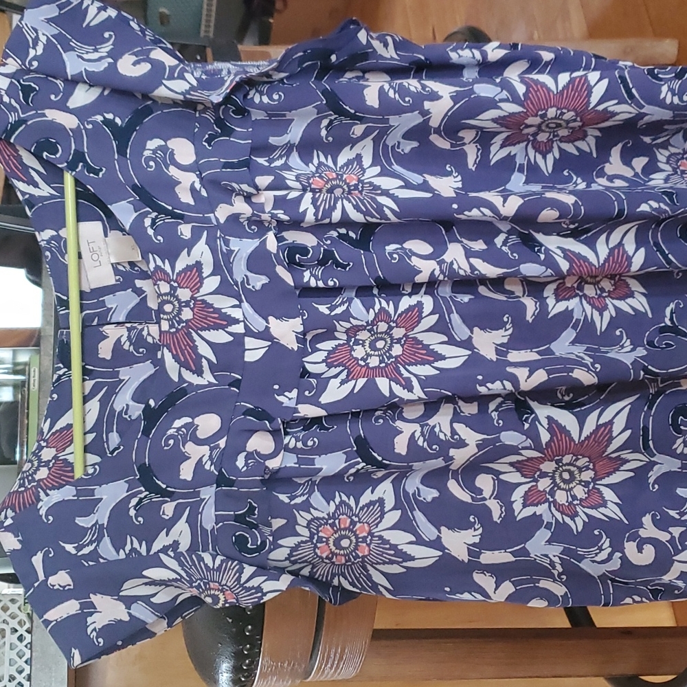 XL Loft Outlet Flutter Sleeve Blouse